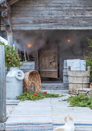 Suomalaisten Lomahaaveisiin Kuuluu Rantasauna Tai Saunamokki Meidan Mokki Valitsi Kymmenen Erilaista Saunaa Joilla K Finnish Sauna Outdoor Sauna Sauna Design