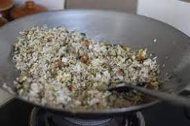Jom belajar cara menghasilkan resepi nasi goreng popular malaysia ini! Model 80 An Resepi Nasi Goreng Kampung Cili Padi Nasi Goreng Nasi Goreng Kampung Yummy Food