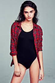 She is a female celebrity. Claudia Newfaces
