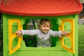 Playhouses promote physical and social play. 10 Best Kids Outdoor Playhouses For 2021 Best Playhouses For Kids
