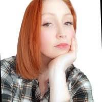 Jennifer Hazen's Instagram, Twitter & Facebook