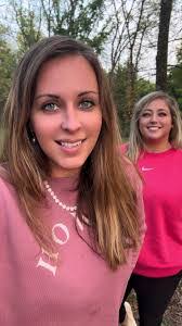 Sarah Riggen's Instagram, Twitter & Facebook