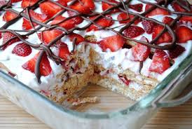 No Bake Strawberry Icebox Cake Strawberry Icebox Cake Desserts Baked Strawberries