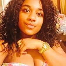 Julie Figueroa's Instagram, Twitter & Facebook