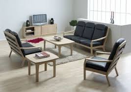 Dyrlund produziert möbel noch mit einem hohen anteil an handwerklicher produktion und dänischer dänisches design und hochwertige verarbeitung fließen bei allen möbeln ineinander. Dyrlund Sofas