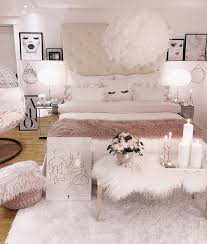 Picture Wall Without Nails And Hammer Easy Interior Welcome To Blog In 2020 Girl Bedroom Decor Room Decor Bedroom Rose Gold Room Decor Bedroom