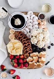 Chocolate Fondue Dessert Board Rich And Decadent Chocolate Fondue Is Perfect For Entertaining This Easy Dess Food Platters Fun Desserts Party Food Platters