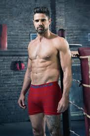 Nos van a ver juntos porque nos separamos como pareja pero no como familia, aseguró la actriz cuando confirmó la ruptura. Omg Blog On Twitter Omg He S Naked Argentinian Actor Luciano Castro Https T Co Yukv5ynmww Actors Argentinian Celeb