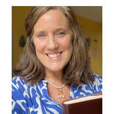 Elizabeth Mcelroy's Instagram, Twitter & Facebook