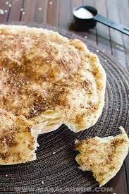 Lebanese Zaatar Bread Manakish Manoushe Flatbread Recipe Breakfast Bread Flatbread Middle Eastern Food Me Flatbread Recipes Flatbread Tasty Bread Recipe