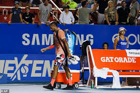 Jun 17, 2021 · der an nummer drei gesetzte hamburger unterlag dem franzosen ugo humbert 6:7 (4:7), 6:3, 3:6 und präsentierte sich zehn tage vor wimbledon (ab 28. Nick Kyrgios Slams Respektlos Fans Die Ihn Ausgebuht Vor Gericht Im Mexikanischen Offnen Aktuelle Boulevard Nachrichten Und Fotogalerien Zu Stars Sternchen