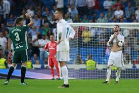 The first half was a fairly quiet affair, with marco asensio and karim benzema both firing high and wide from good positions. Player Ratings Real Madrid 0 1 Real Betis 2017 La Liga Managing Madrid