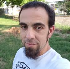 Which Ibanez guitar model is preferred, RGT42MDX or RG370AHMZ?