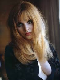 Madeline Smith - Free pics, galleries & more at Babepedia