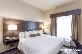 Welcome to the best western plus® tuscumbia/muscle shoals hotel & suites! Best Western Plus Dartmouth Hotel Suites The King Jacuzzi Suite At The Best Western Plus Dartmouth Hotel Suites Oyster Com Hotel Photos