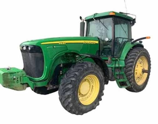 John Deere 8220 Tractor