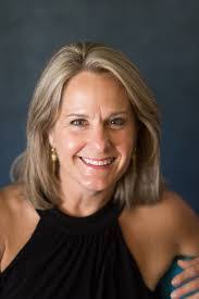 Julie Bolt's Instagram, Twitter & Facebook