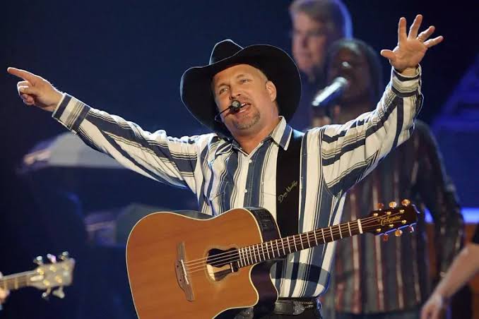 The 20 Songs Garth Brooks Has Played the Most at His Live Shows