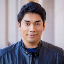 Gabriel Almendarez's Instagram, Twitter & Facebook