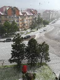 Prognoza meteo leordoaia moldova în urmatoarele zile. FurtunÄƒ ViolentÄƒ Cu GrindinÄƒ La Dorohoi OraÈ™ul ArÄƒta Ca In Mijlocul Iernii Video Stirileprotv Ro