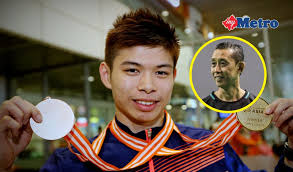 He is the eldest of the famous five sidek brothers. Perlu Jaga Disiplin Misbun