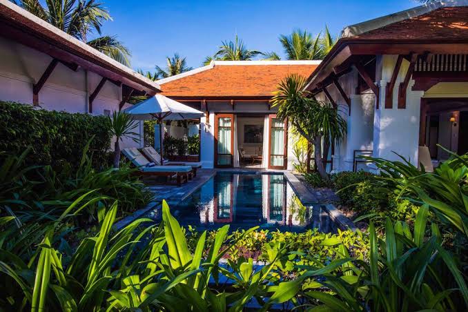 review oceanfront nha trang