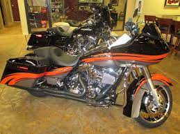 Triple S Custom 2013 Fltrx Road Glide Custom With 120r Engine Boom Audio And Harley Davidson Hustle Paint Triple S Harley Davidson 304 284 8244 Www Triplesh