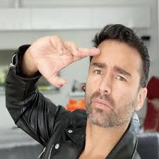 Extraordinary Stories (2008)