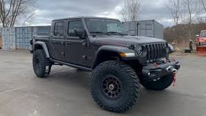Jeep isn't committing to a gladiator 392 or phev just yet. Jeep Gladiator With A 392 Hemi Is Gonna Cost You