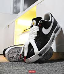 G Dragon X Nike Air Force 1 Para Noise In 2020 Sneaker Collection Nike Nike Air Force