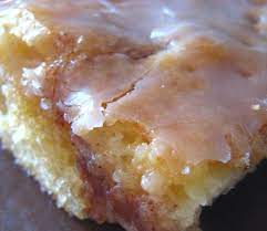 Honey Bun Cake With Yellow Cake Mix Brown Sugar Powdered Sugar Oil Cinnamon Milk Eggs Vanilla Extract Sour Cream Honey Buns Food Dessert Recipes