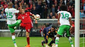 Born 21 august 1988) is a polish professional footballer who plays as a striker for bundesliga club bayern munich and is the captain of the poland national team. Lewandowski Neun Minuten Funf Tore Vier Weltrekorde Dfb Deutscher Fussball Bund E V