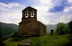 Resultado de imagen de iglesia románica sencilla