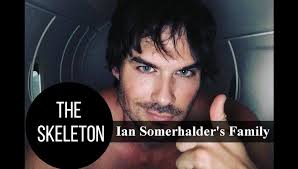 Somerhalder has an older brother named robert and a younger sister named robyn. Ian Somerhalder S Family Wife Kids Parents Siblings