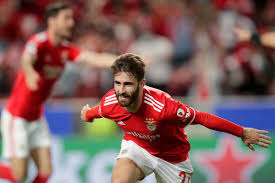 November 2021, gruppenphase champions league im camp nou. Champions League Benfica Blitz Past Barca In Week Of Disappointment For Porto And Sporting