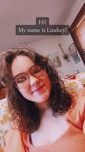 Lindsey Fay's Instagram, Twitter & Facebook