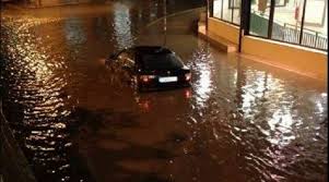 Check spelling or type a new query. Violento Nubifragio Su Palermo Allagamenti E Disagi In Citta Live Sicilia