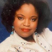 Rowena Kelley's Instagram, Twitter & Facebook