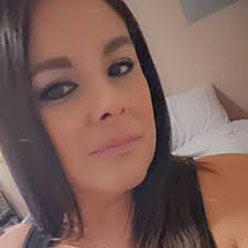 ❌CLOSED 🫶🏼 ✨G-l-V-E-A-W-A-Y🎉 ✨I'm giving away a Studio Mini Session to  one lucky person! ✨TO ENTER: 1. FOLLOW MY PAGE 2. TAG 2 FRIENDS 3. JOIN VIP  GROUP *EXTRA ENTRY: SHARE POST (