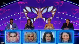 'the most famous guest on the masked singer ever!' judge ken jeong shouted. The Masked Singer Uk Martine Mccutcheon Is Revealed To Be Swan Aktuelle Boulevard Nachrichten Und Fotogalerien Zu Stars Sternchen