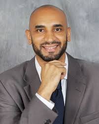 Vincent Dyer's Instagram, Twitter & Facebook