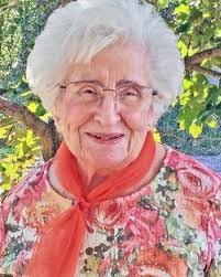 Joyce Thayer's Instagram, Twitter & Facebook