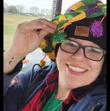 Come get summer sassy💇🏻‍♀️💇‍♂️with us!! We are open and ready to  #slayqueens 30$ rainbow pikaboos till July for #pridemonth🌈💕 9-6pm  Monday-Saturday