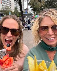 🇪🇨 Ecuador you don't disappoint!!! Grateful for this opportunity to visit  amazing farms, make relationships, learn about the life and struggles of  growing, breading the roses we love, see new exciting varieties,