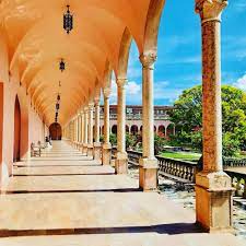 The Ringling On Instagram Glorious Sunshine In The Museum Of Art Courtyard Thanks Visitor Vthornley Md For Sharing Ringling Museum Art Museum Instagram