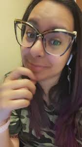 Eva Nieves (@evaznieves)