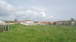 Tres Belle Parcelle De Terrain A Batir Avec Une Grande Facade Et Donc Offrant De Nombreuses Possibilites De Construct Bord De Mer Terrain A Batir Vente Terrain