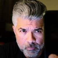 Mario Valle's Instagram, Twitter & Facebook