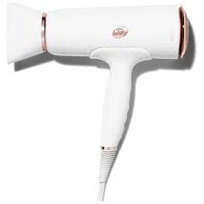 The best hair dryer for fine hair will have great features like separate heat and speed buttons. Best Hair Dryers 2021 For Every Hair Type