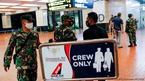The missing indonesia plane was carrying 50 passengers — 43 adults and 7 children — as well as 12 crew members, indonesia's minister of transportation budi karya sumadi said. Lc9pzcjujehrm